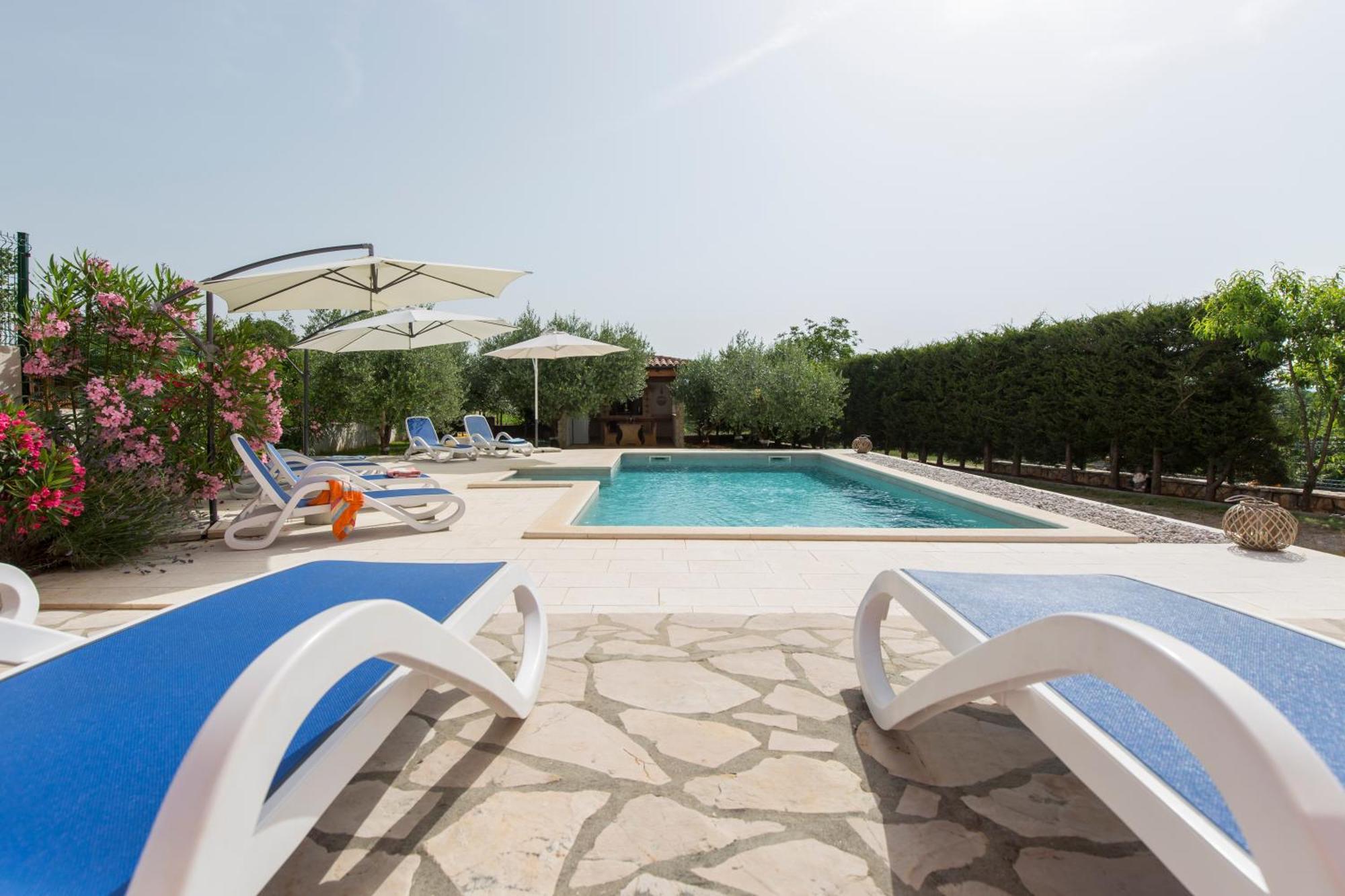 Nedeščina Apartments "Alen" מראה חיצוני תמונה